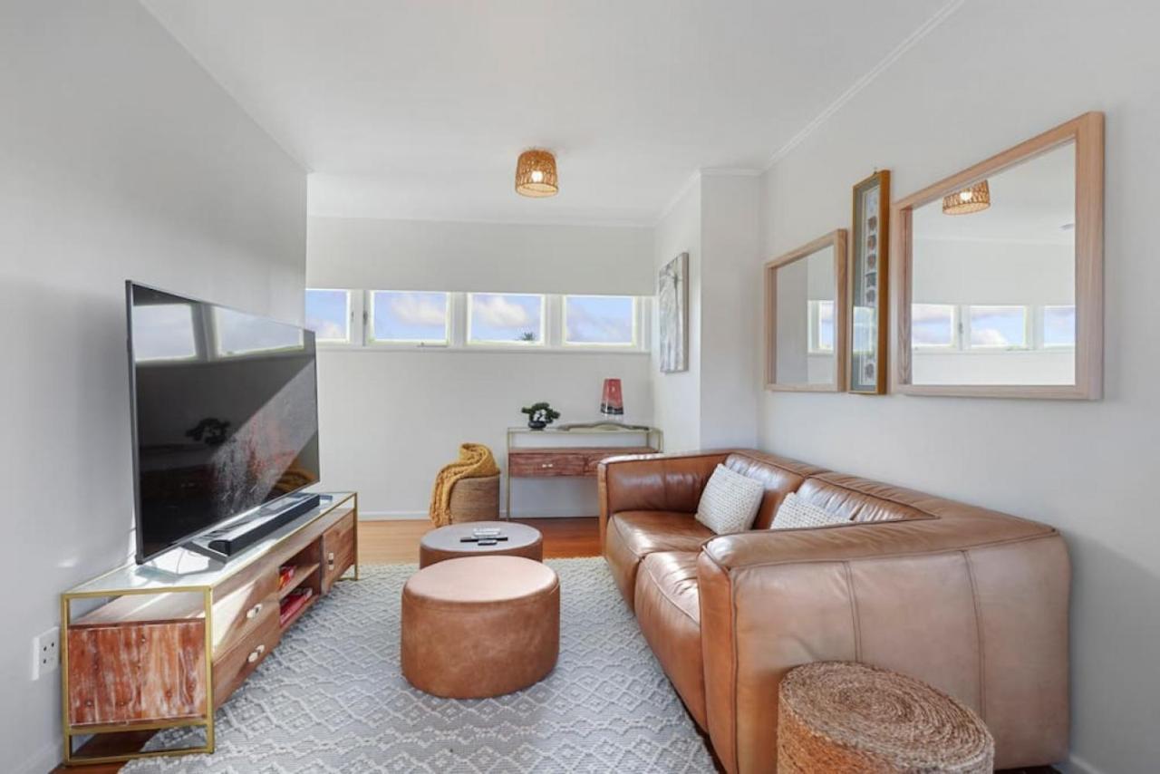 Amazing Home By Beach - Fully Aircon-Ed - Wifi Auckland Eksteriør billede