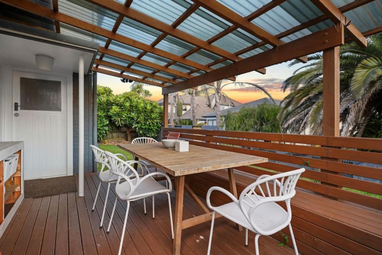 Amazing Home By Beach - Fully Aircon-Ed - Wifi Auckland Eksteriør billede