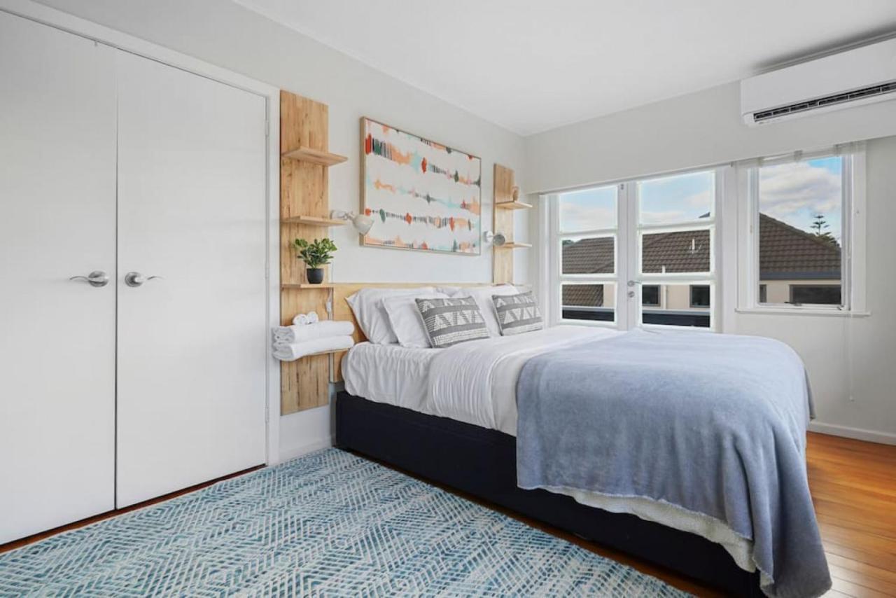 Amazing Home By Beach - Fully Aircon-Ed - Wifi Auckland Eksteriør billede